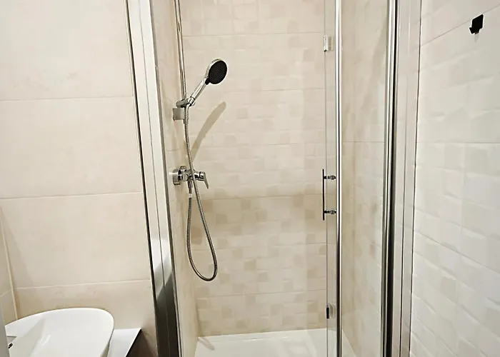 Axiom - Zenith Ii - Netflix, Hbo, Champagne Lägenhet Košice