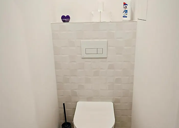 Axiom - Zenith Ii - Netflix, Hbo, Champagne